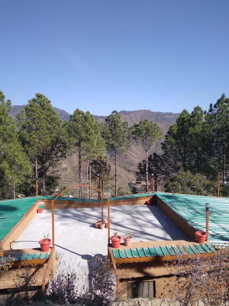Nature Villaas Basa Homestay Pauri المظهر الخارجي الصورة