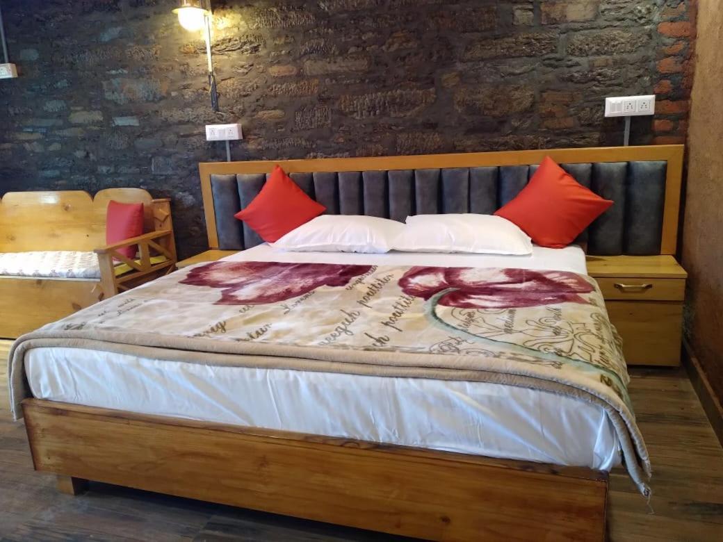 Nature Villaas Basa Homestay Pauri المظهر الخارجي الصورة