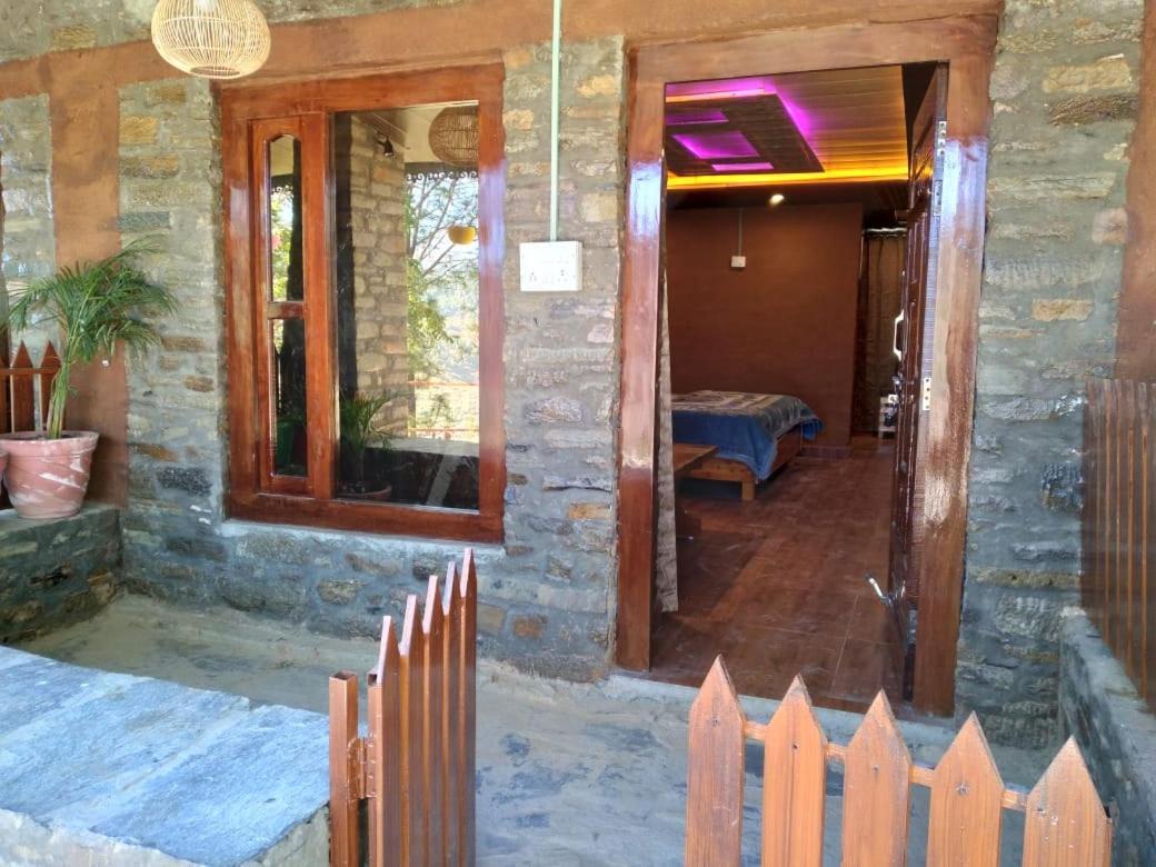 Nature Villaas Basa Homestay Pauri المظهر الخارجي الصورة