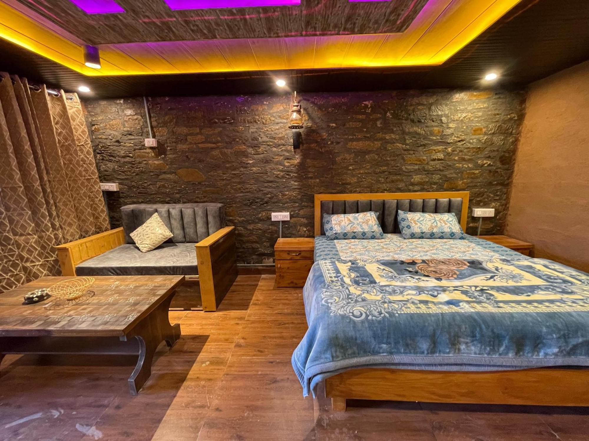 Nature Villaas Basa Homestay Pauri المظهر الخارجي الصورة
